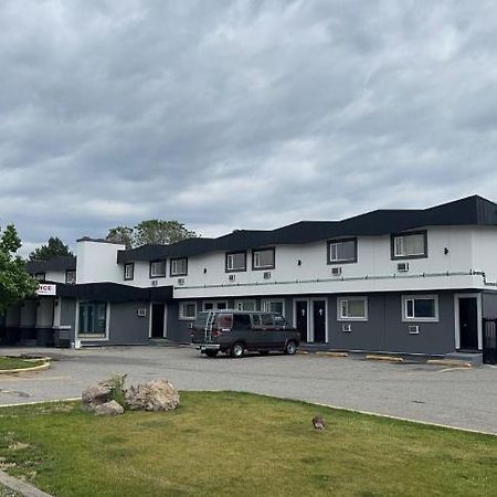 Canadas Best Value Inn Kelowna Ngoại thất bức ảnh