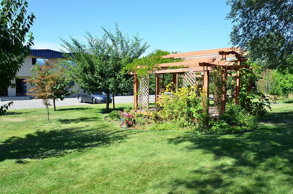 Canadas Best Value Inn Kelowna Ngoại thất bức ảnh