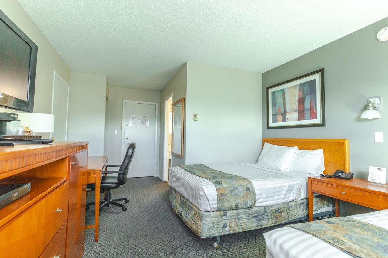 Canadas Best Value Inn Kelowna Ngoại thất bức ảnh